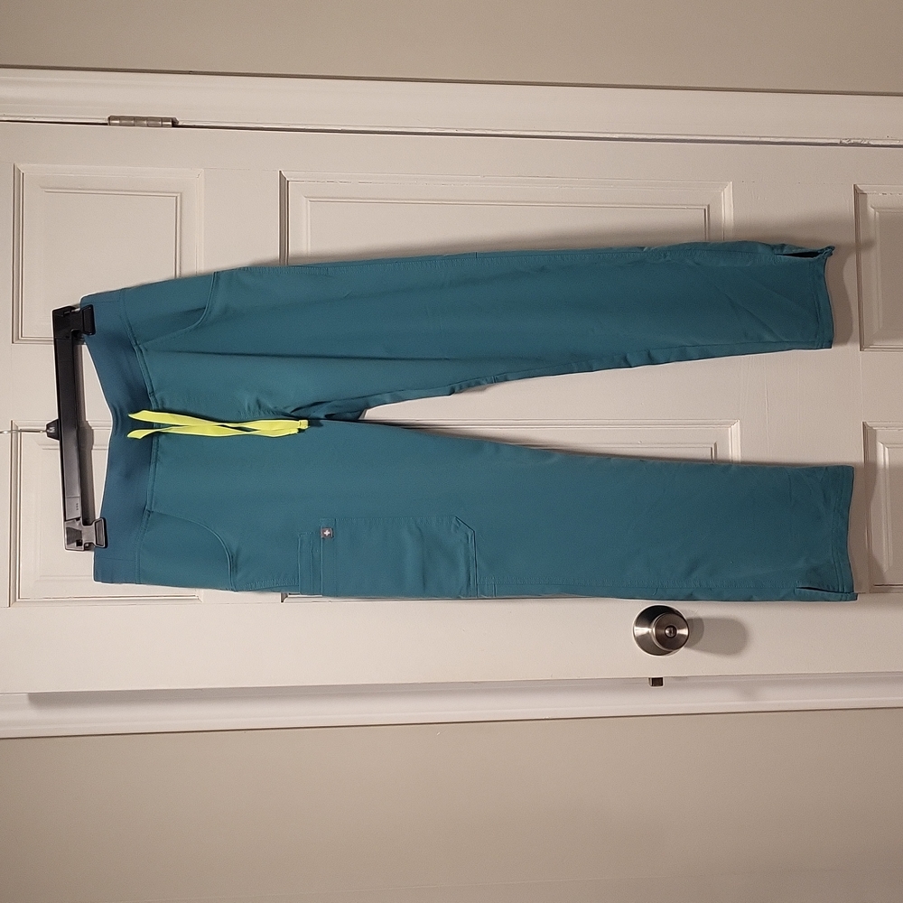 FIGS Marine SP Kade Cargo Scrub Pants